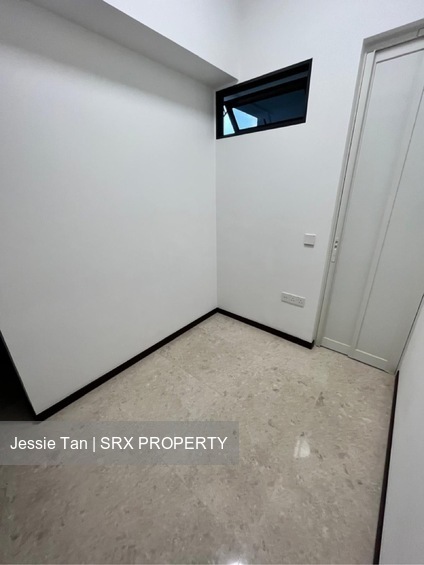 Royalgreen (D10), Condominium #548804301